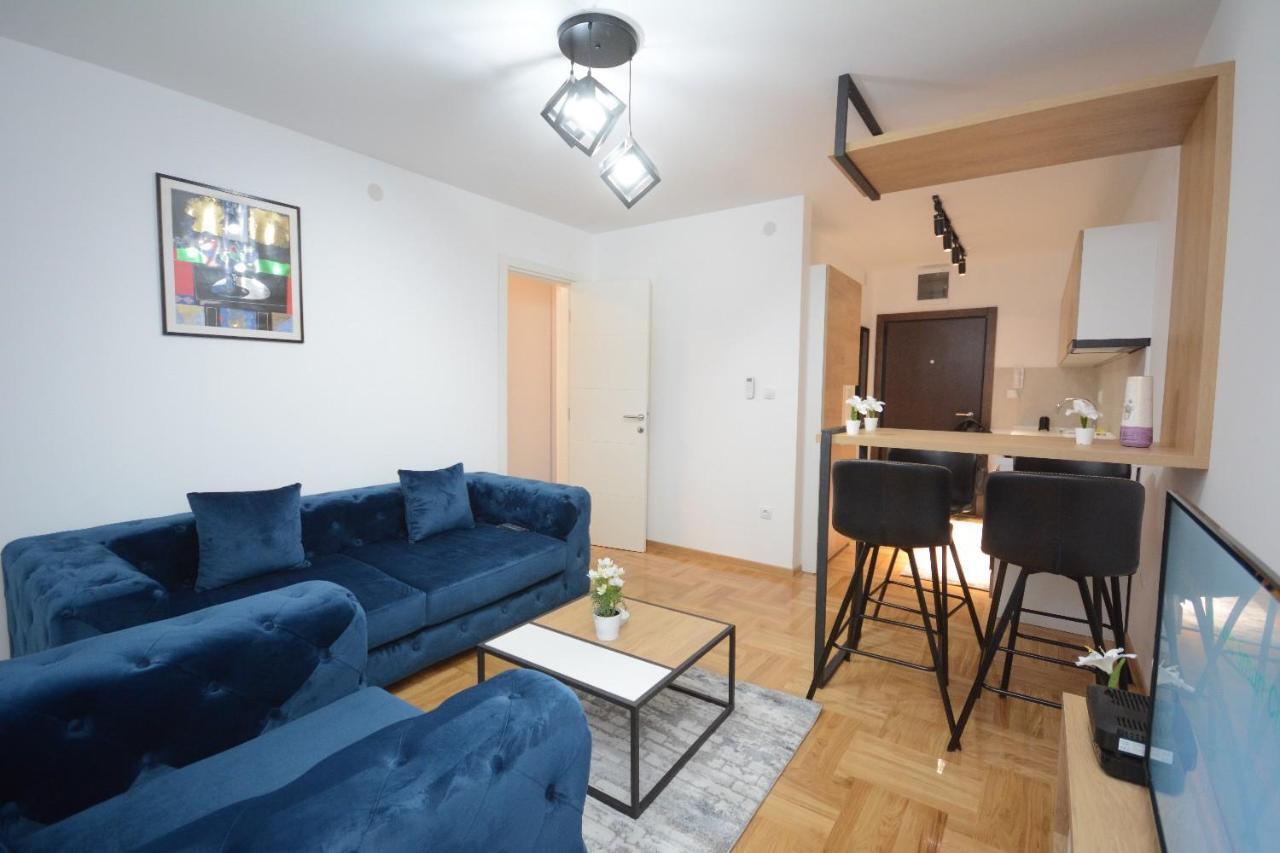 Apartamento Cvetkovic Lux Аpartmani & Free Garaza Vrnjačka Banja Exterior foto